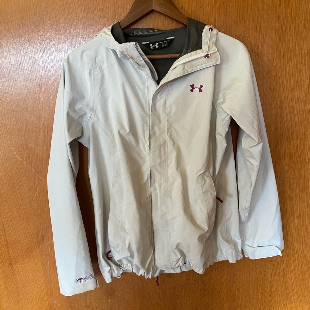White under Armour jacket